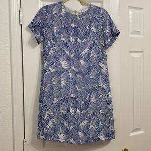 Cap sleeve blue leave print dress
